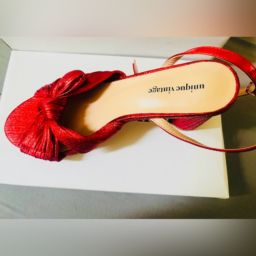Unique Vintage Ruby Red Slingback Bow Retro Heels, Size 7, New in Box! - Picture 12 of 16